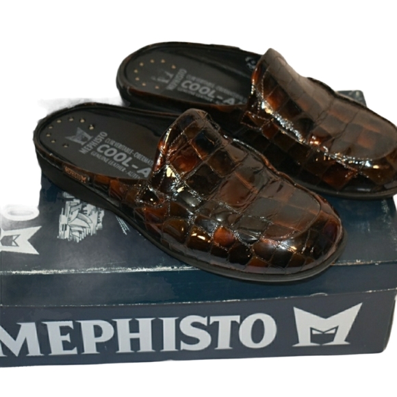 Mephisto | Shoes | Womens Mephisto Coolair Italian Brown Meg Crocodile  Embossed Leather Mules 5 | Poshmark